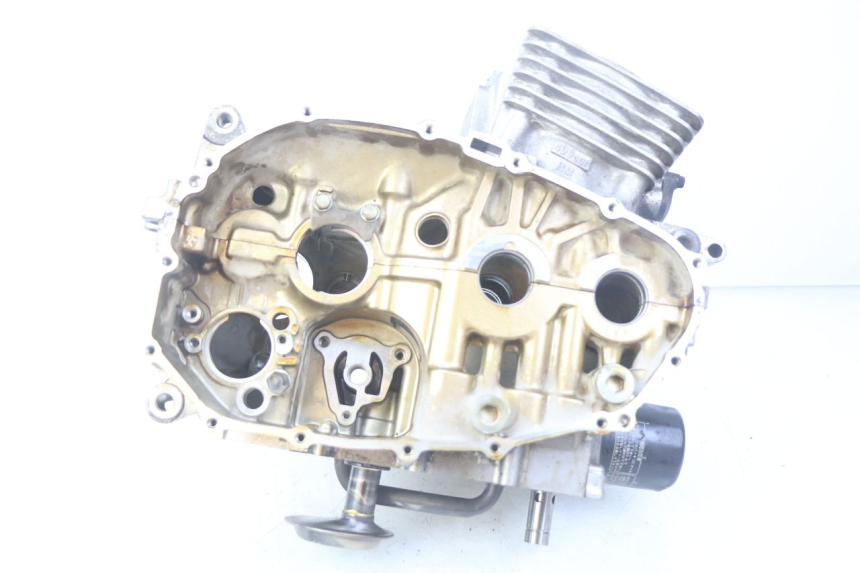 photo de CÁRTER DE MOTOR INFERIOR HONDA CBF 500 (2004 - 2007) - Marcados y referencias originales