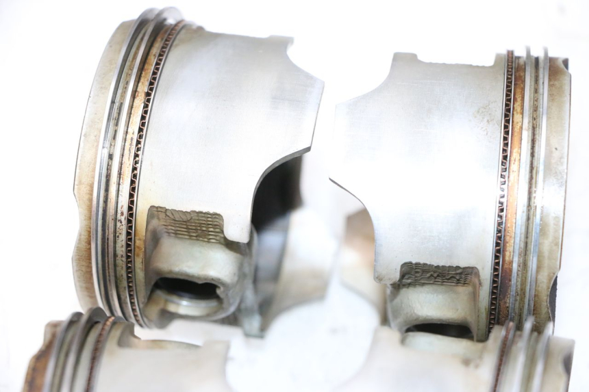 photo de CARTER HONDA CBR RR FIREBLADE 900 (1992 - 1994) - Recambio usado revisado