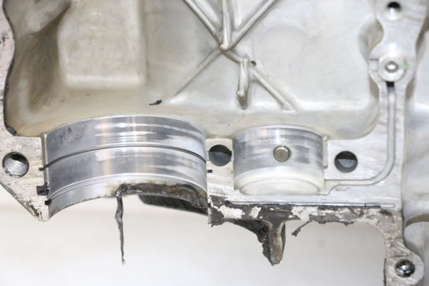 photo de CARTER HONDA CBR RR FIREBLADE 900 (1992 - 1994) - Perfil de la pieza de repuesto