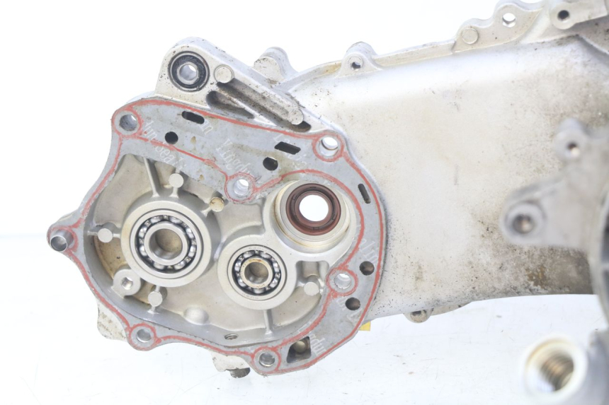 photo de CÁRTER DE MOTOR INFERIOR MASH CITY 4T 50 (2018 - 2020) - Zoom sobre los componentes