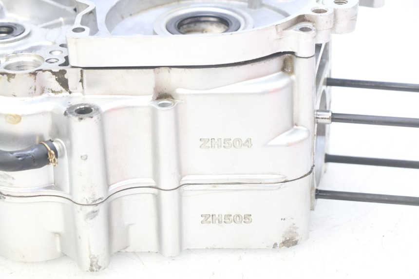 photo de CÁRTER DE MOTOR INFERIOR TNT MOTOR CITY 50 (2007 - 2018) - Marcados y referencias originales