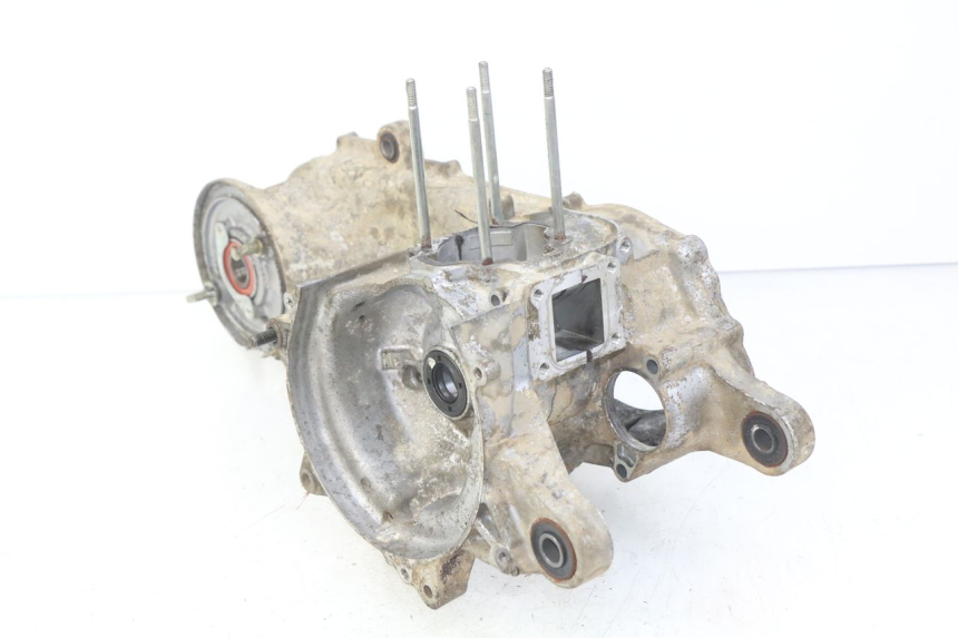 photo de CÁRTER DE MOTOR INFERIOR SUZUKI CP 80 (1985 - 1996) - Detalle de la pieza