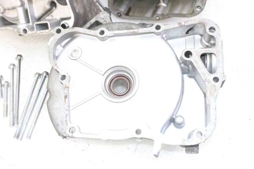 photo de CARTER DAELIM BESBI 125 (2007 - 2008) - Inspección visual detallada