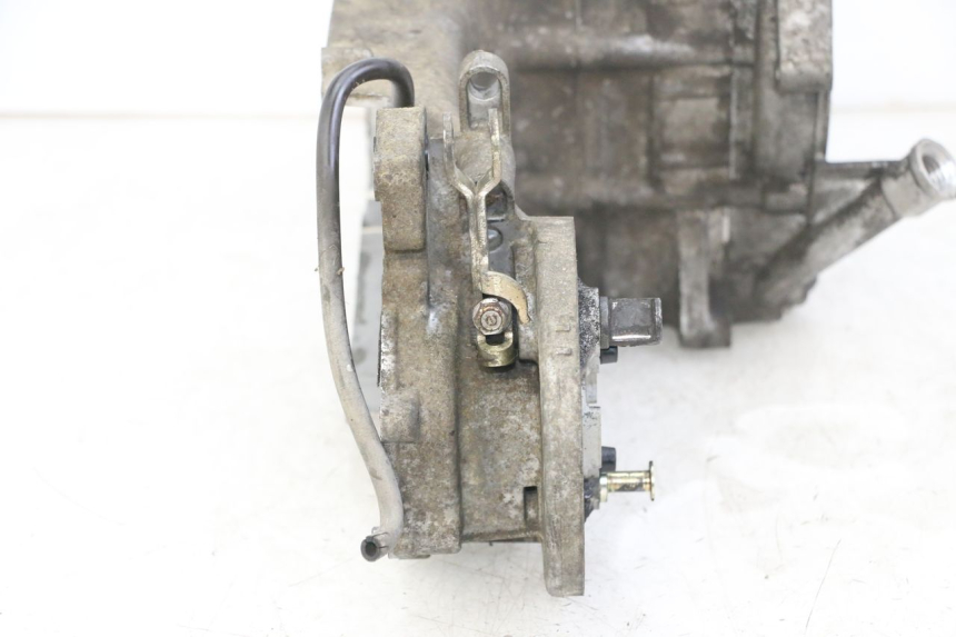 photo de CARTER DAELIM BESBI 125 (2007 - 2008) - Primer plano técnico