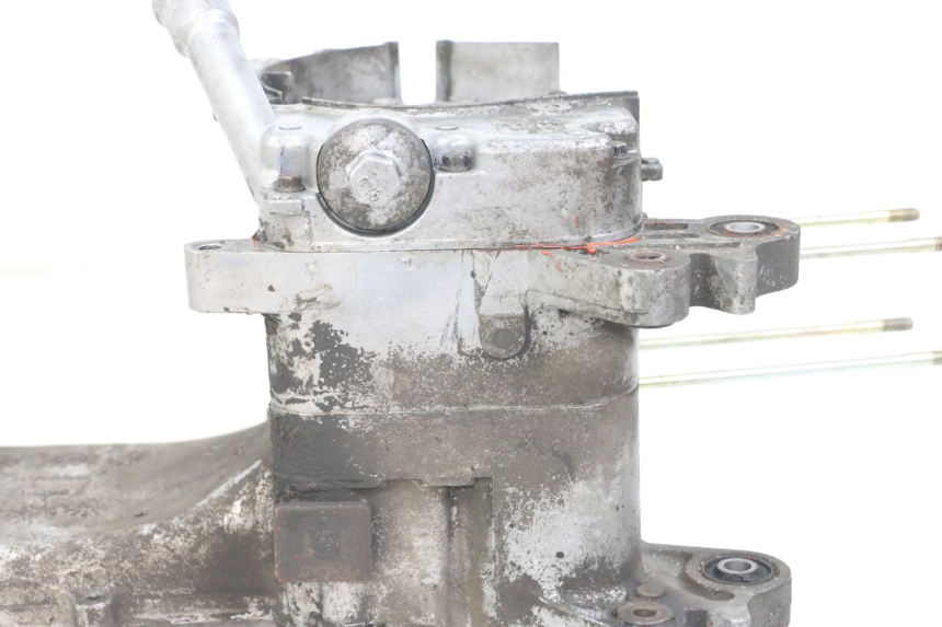 photo de CÁRTER DE MOTOR INFERIOR KYMCO DINK 4T 50 (2007 - 2018) - Zoom sobre los componentes