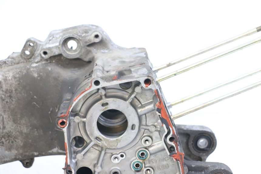 photo de CÁRTER DE MOTOR INFERIOR KYMCO DINK 4T 50 (2007 - 2018) - Foto de producto adicional