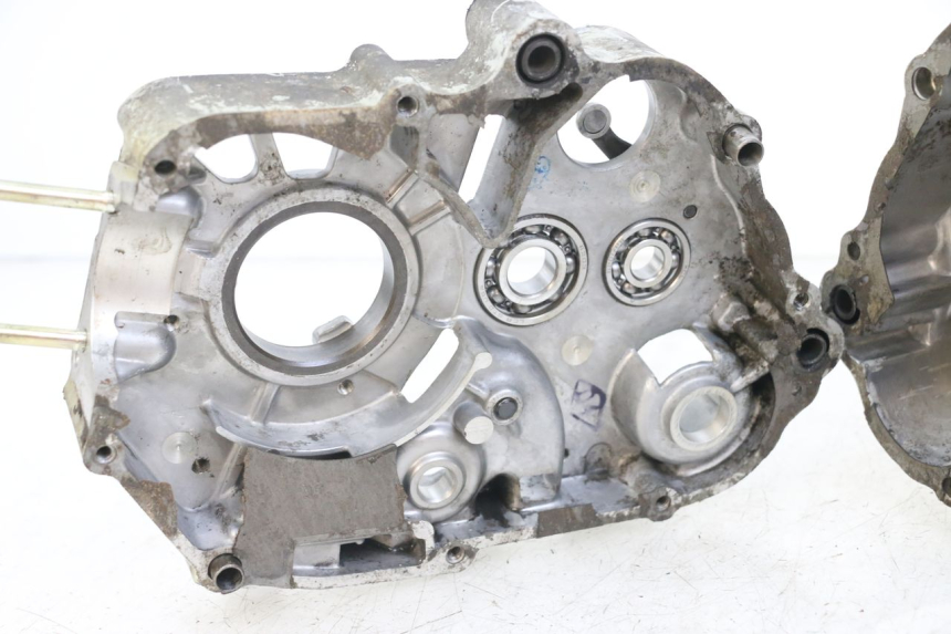 photo de CÁRTER DE MOTOR INFERIOR LONCIN DIRT BIKE 125 - Primer plano de alta resolución