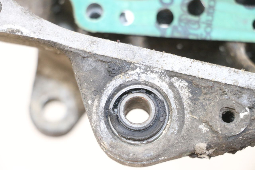 photo de CÁRTER DE MOTOR INFERIOR PEUGEOT ELYSTAR 50 (2002 - 2014) - Otra perspectiva