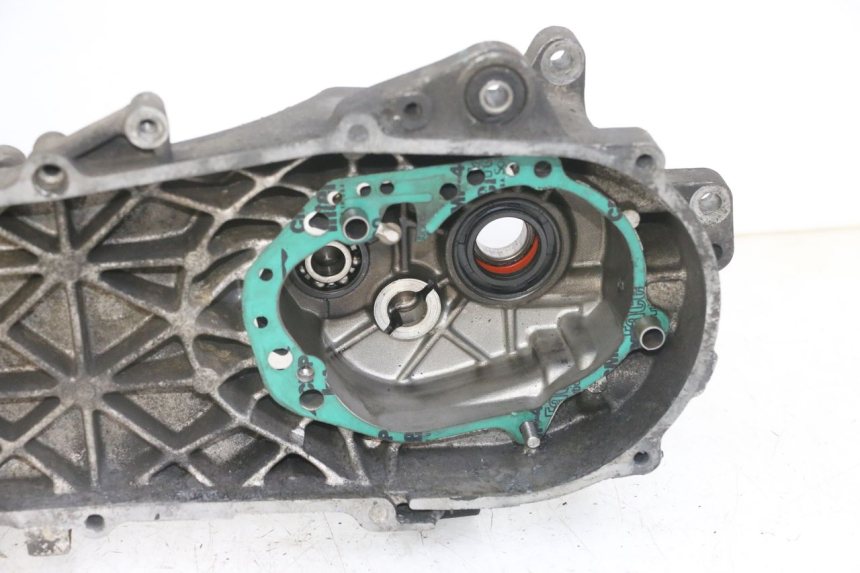 photo de CÁRTER DE MOTOR INFERIOR PEUGEOT ELYSTAR 50 (2002 - 2014) - Zoom estado de uso