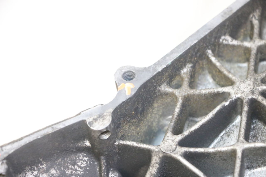 photo de CÁRTER DE MOTOR INFERIOR PEUGEOT ELYSTAR 50 (2002 - 2014) - Primer plano técnico