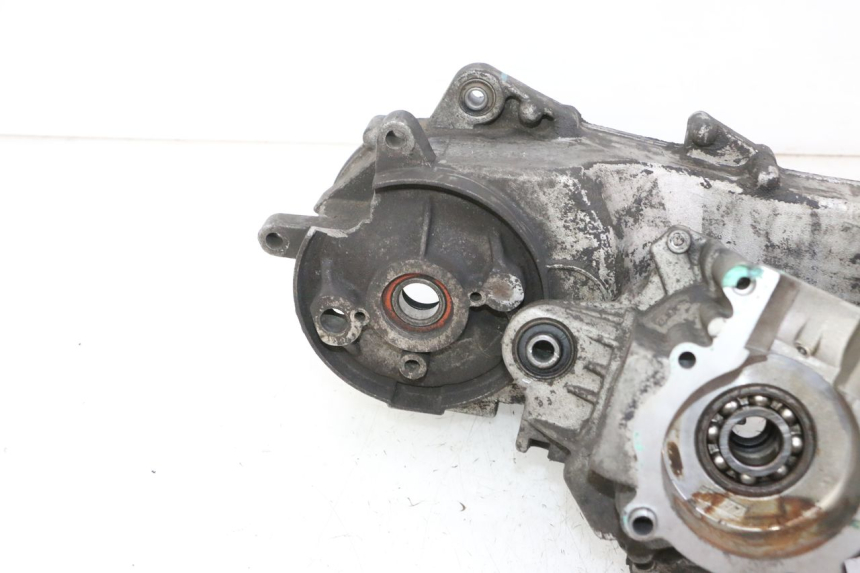 photo de CÁRTER DE MOTOR INFERIOR PEUGEOT ELYSTAR 50 (2002 - 2014) - Zoom estado de uso