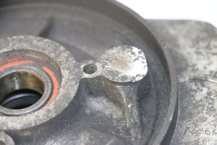 photo de CÁRTER DE MOTOR INFERIOR PEUGEOT ELYSTAR 50 (2002 - 2014) - Primer plano técnico