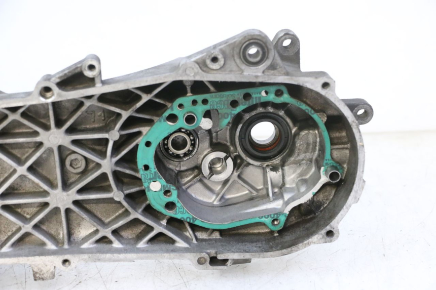 photo de CÁRTER DE MOTOR INFERIOR PEUGEOT ELYSTAR 50 (2002 - 2014) - Otra vista del artículo