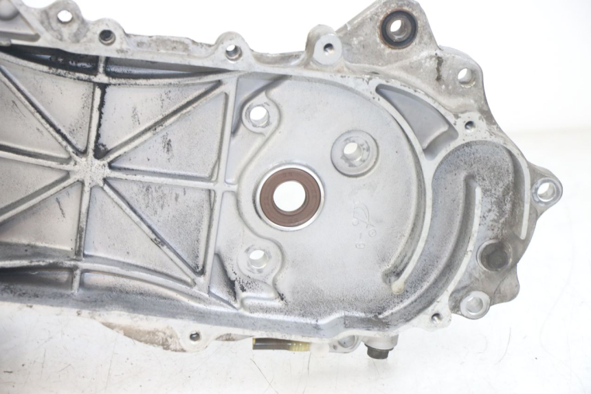 photo de CÁRTER DE MOTOR INFERIOR JM MOTORS EVOLIS 4T 50 (2018 - 2022) - Primer plano técnico