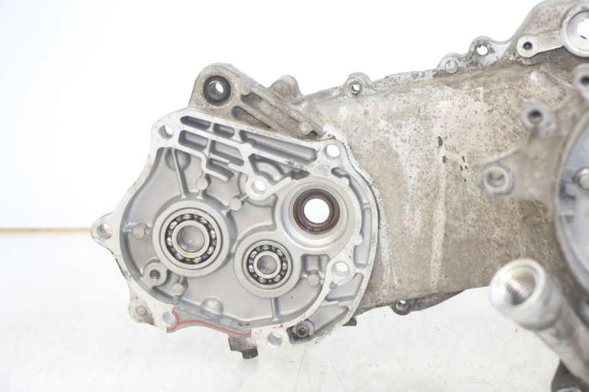 photo de CÁRTER DE MOTOR INFERIOR JM MOTORS EVOLIS 4T 50 (2018 - 2022) - Recambio usado revisado