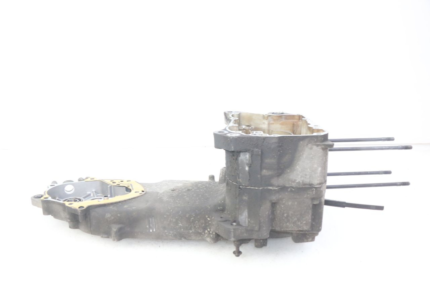 photo de CÁRTER DE MOTOR INFERIOR HONDA FES S-WING SWING ABS 125 (2007 - 2015) - Detalle de la pieza