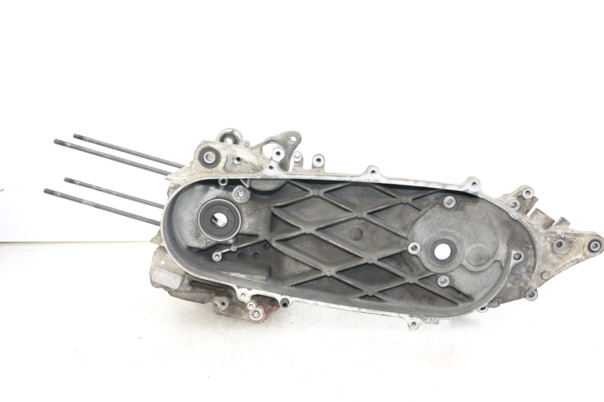 photo de CÁRTER DE MOTOR INFERIOR HONDA FES S-WING SWING ABS 125 (2007 - 2015) - Recambio usado revisado