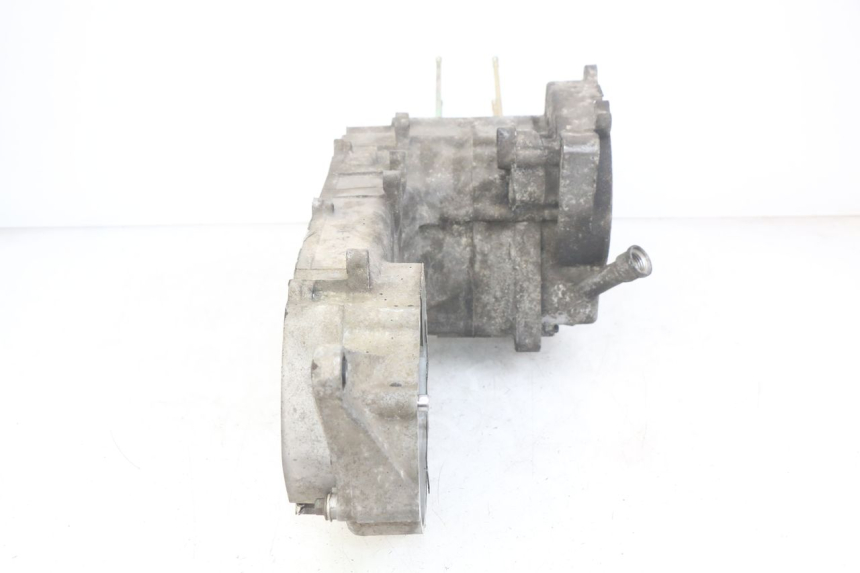 photo de CÁRTER DE MOTOR INFERIOR SYM FIDDLE 3 III 125 (2014 - 2020) - Otra vista del artículo