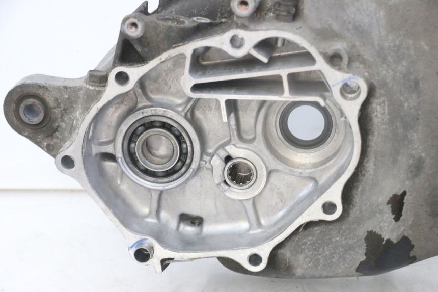 photo de CARTER HONDA FORZA ABS 300 (2013 - 2017) - Primer plano de alta resolución