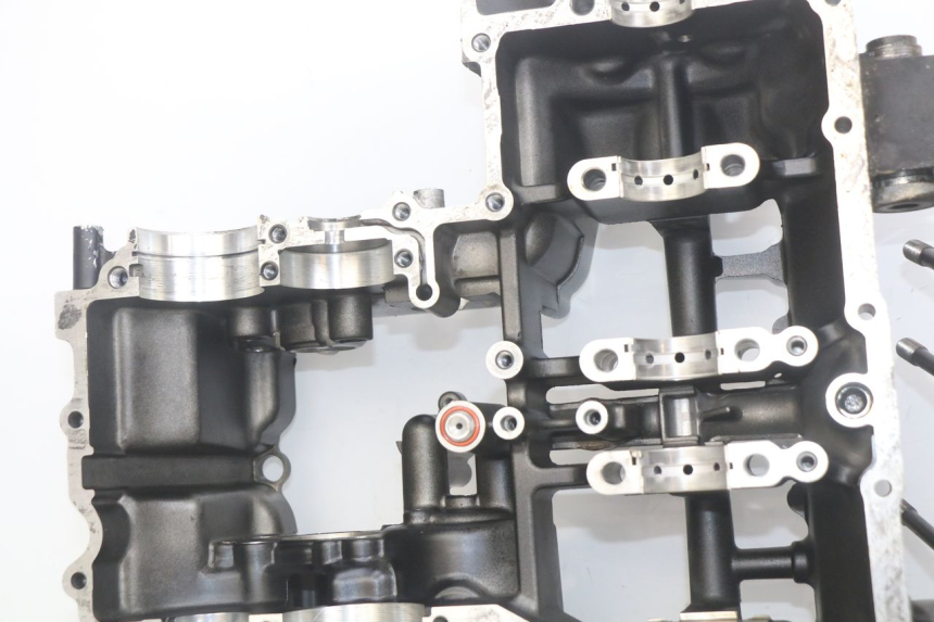 photo de CÁRTER DE MOTOR INFERIOR YAMAHA FZS FAZER 600 (1998 - 2001) - Zoom calidad de ocasión