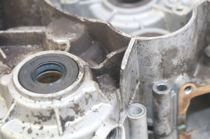 photo de CARTER DERBI GPR 50 (2004 - 2009) - Detalles de los puntos de fijación