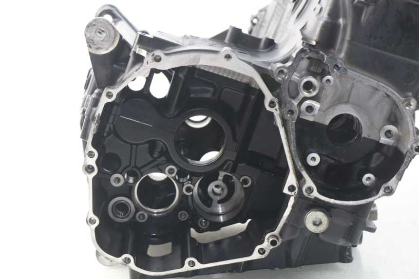photo de CARTER SUZUKI GSR 600 (2005 - 2012) - Características distintivas