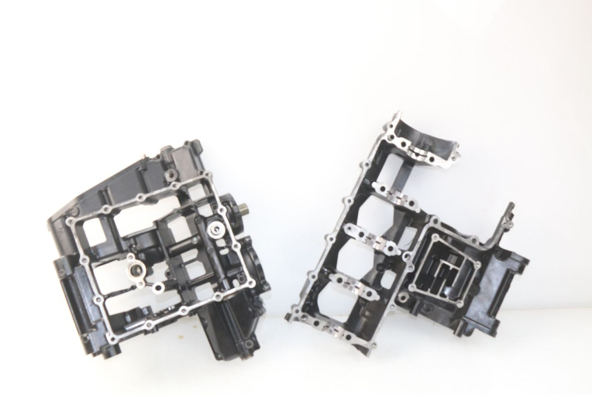 photo de CARTER SUZUKI GSR 600 (2005 - 2012) - Enfoque en la estructura