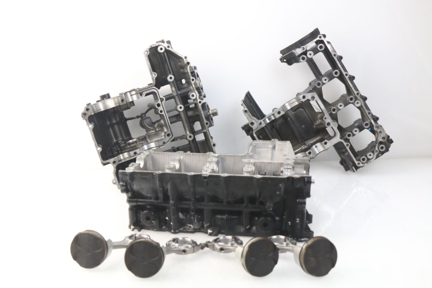 photo de CARTER SUZUKI GSR 600 (2005 - 2012) - Características distintivas