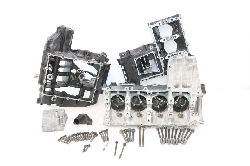 photo de CARTER SUZUKI GSR 600 (2005 - 2012) - Enfoque en la estructura