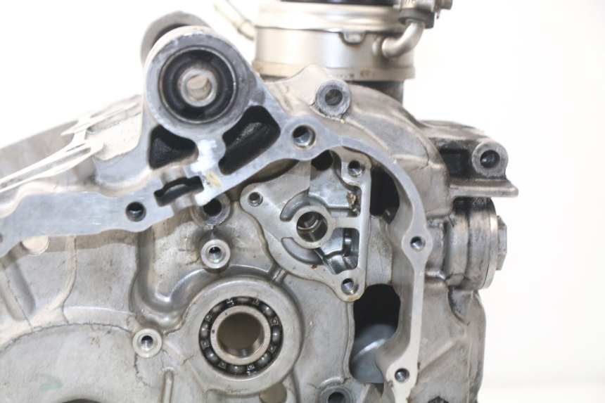 photo de CARTER HONDA FJS SILVER WING ABS 600 (2004 - 2007) - Estado de la superficie y material