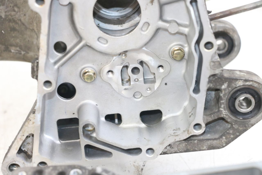 photo de CÁRTER DE MOTOR SYM JET 14 4T 50 (2018 - 2022) - Inspección visual detallada