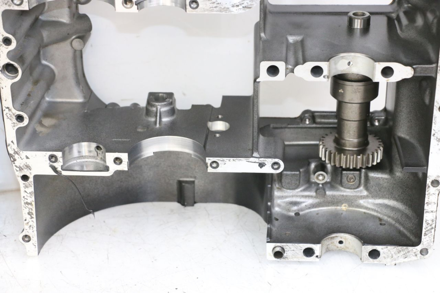 photo de CARTER KAWASAKI GTR 1000 (1994 - 2004) - Zoom sobre los componentes