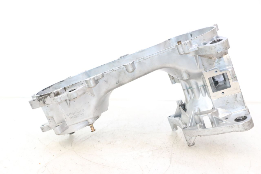 photo de CARTER PEUGEOT KISBEE 2T 50 (2018 - 2022) - Detalles de los puntos de fijación