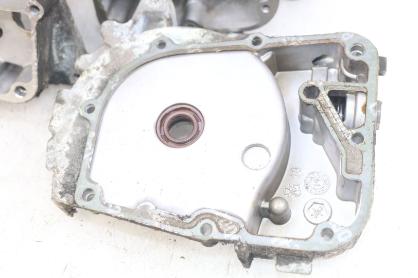 photo de CÁRTER DE MOTOR INFERIOR PEUGEOT KISBEE 4T 50 (2018 - 2022) - Zoom calidad de ocasión