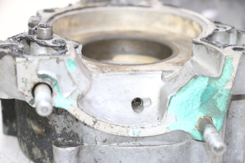 photo de CÁRTER DE MOTOR INFERIOR KAWASAKI KX 85 (2014 - 2021) - Inspección visual detallada