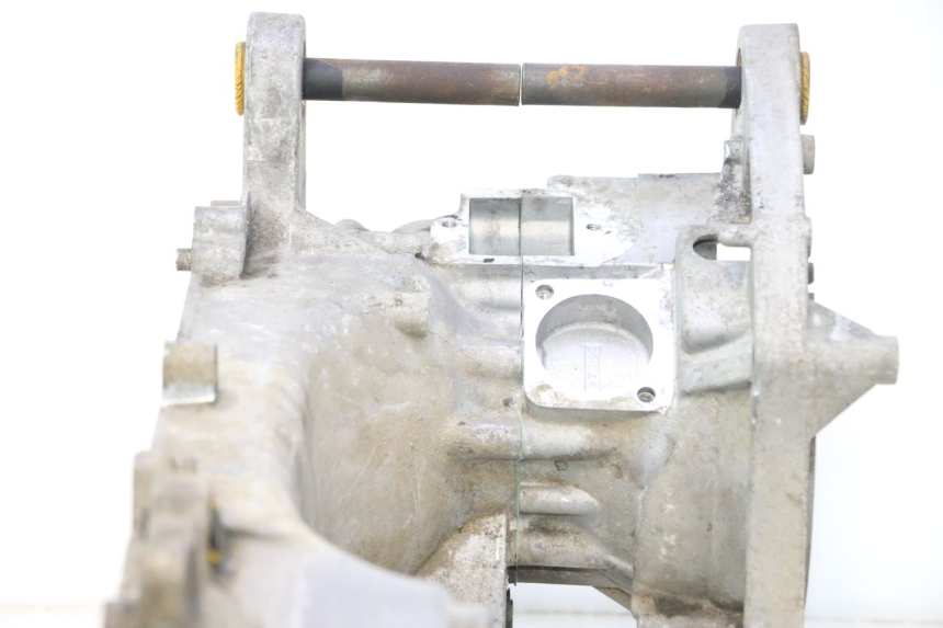 photo de CÁRTER DE MOTOR INFERIOR PEUGEOT LUDIX 50 (2005 - 2007) - Zoom sobre los componentes