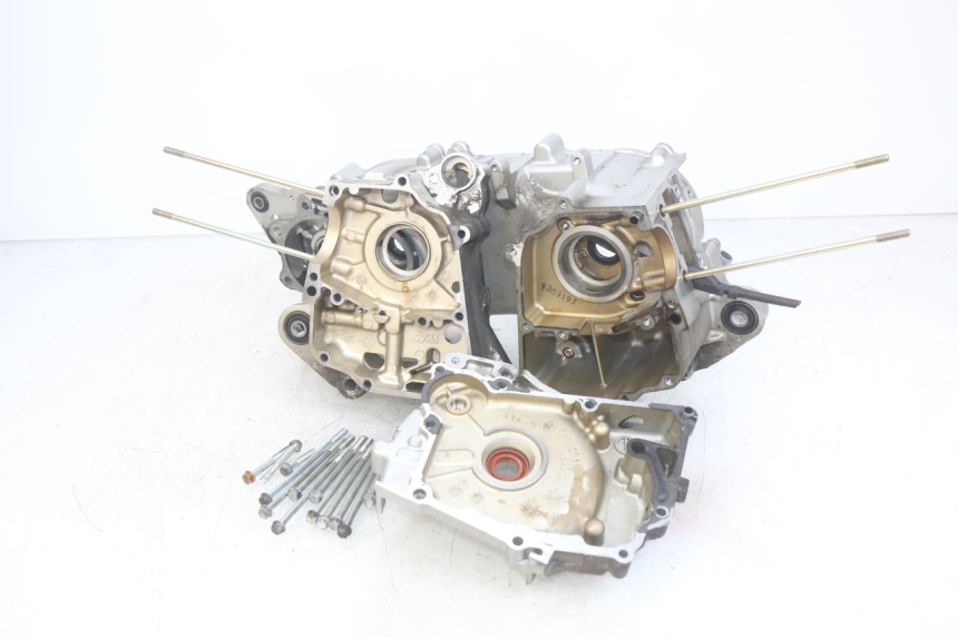 photo de CÁRTER DE MOTOR INFERIOR SYM MIO 50 (2011 - 2017) - Detalle de la pieza