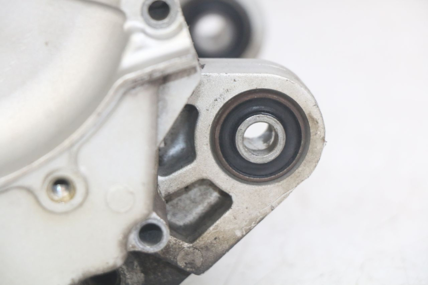 photo de CÁRTER DE MOTOR INFERIOR SYM MIO 50 (2011 - 2017) - Características distintivas