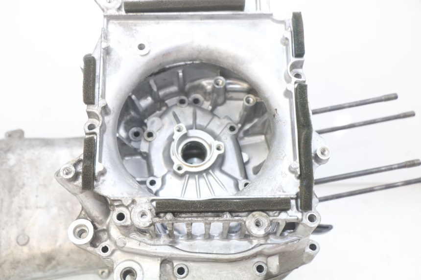 photo de CÁRTER DE MOTOR INFERIOR YAMAHA N-MAX NMAX 125 (2017 - 2020) - Detalle de la pieza