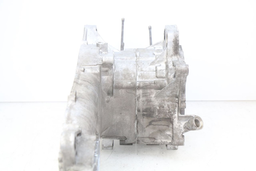 photo de CÁRTER DE MOTOR INFERIOR YAMAHA N-MAX NMAX 125 (2017 - 2020) - Características distintivas