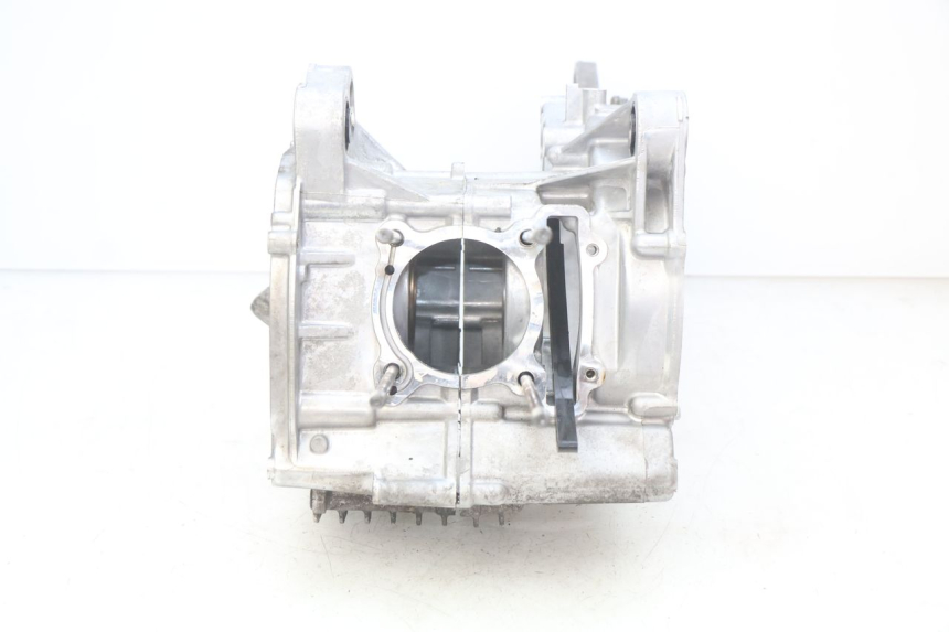 photo de CÁRTER DE MOTOR INFERIOR YAMAHA N-MAX NMAX 125 (2017 - 2020) - Vista general del producto