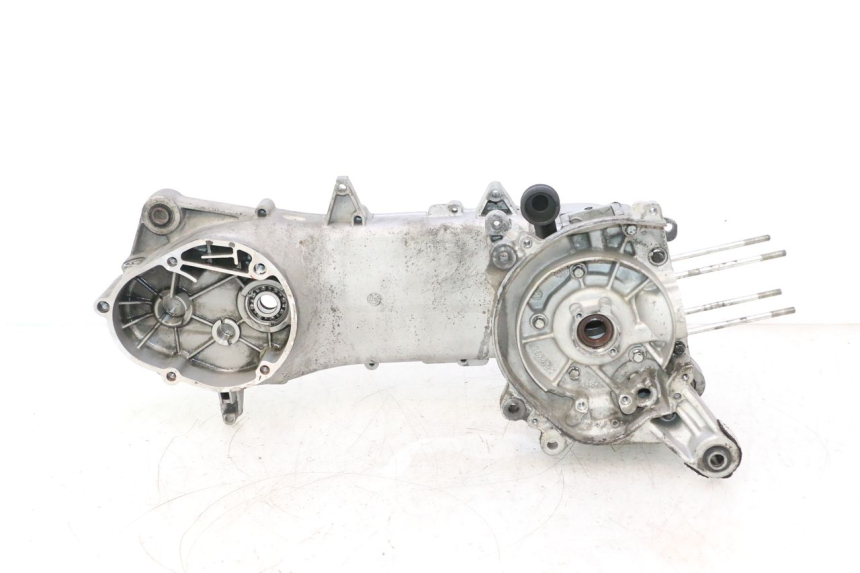 photo de CÁRTER DE MOTOR INFERIOR PIAGGIO NEW TYPHOON 50 (2018 - 2021) - Marcados y referencias originales