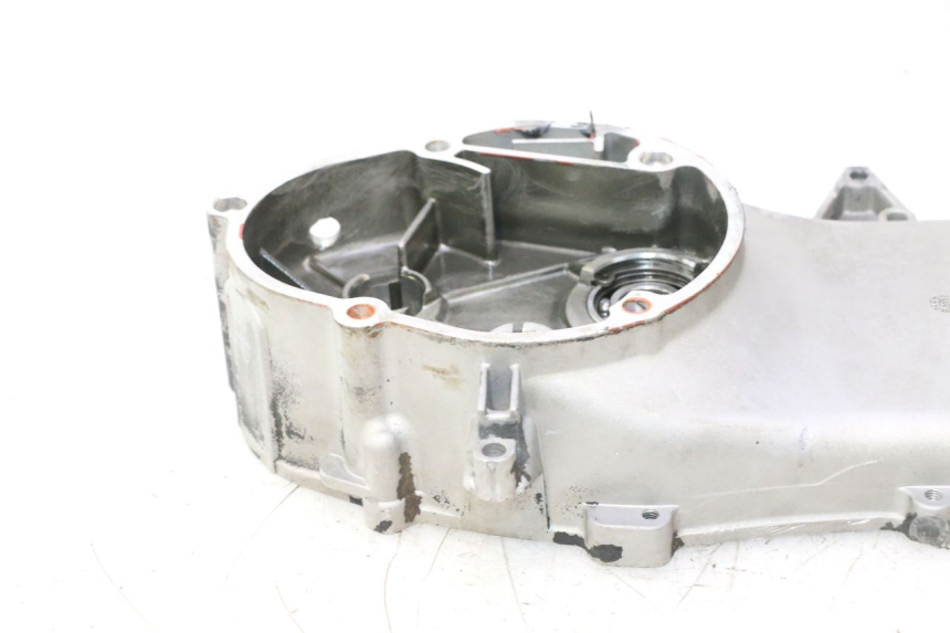 photo de CÁRTER DE MOTOR INFERIOR PIAGGIO NEW TYPHOON 50 (2018 - 2021) - Enfoque en la estructura