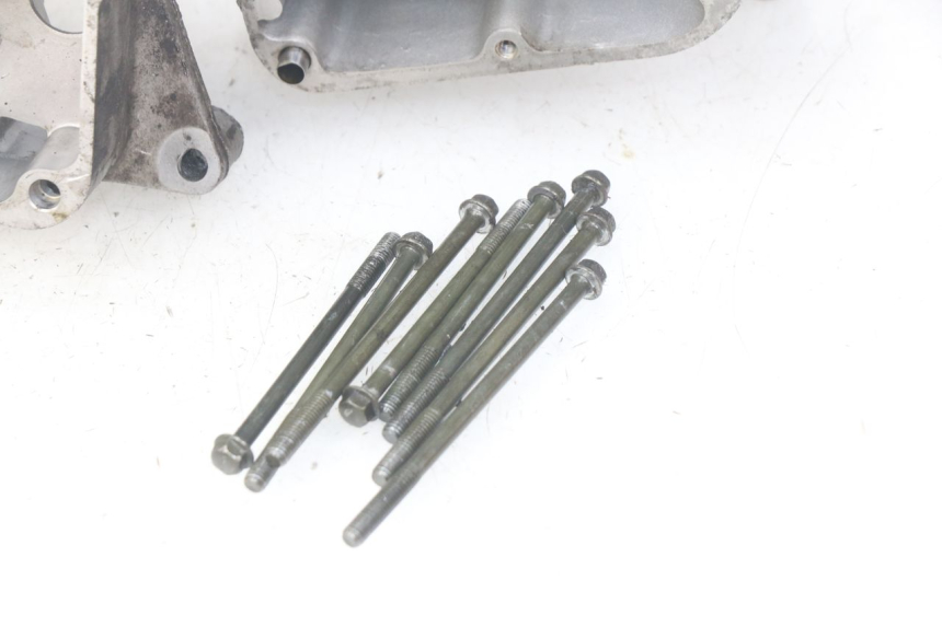 photo de CÁRTER DE MOTOR INFERIOR NECO ONE 4T 50 (2011 - 2020) - Enfoque en la estructura