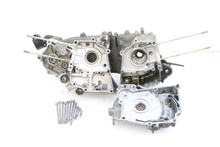 photo de CÁRTER DE MOTOR INFERIOR SYM ORBIT III 3 4T 50 (2018 - 2021) - Detalles de los puntos de fijación