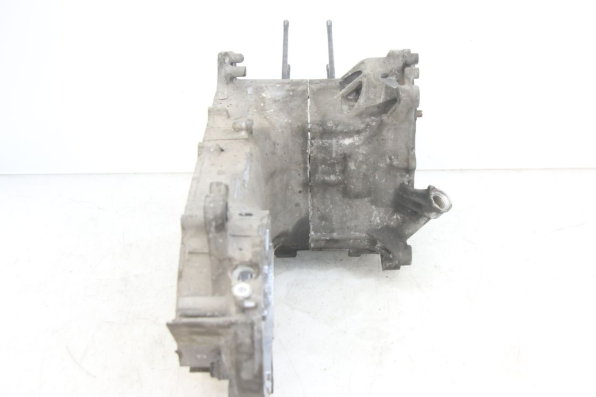 photo de CÁRTER DE MOTOR INFERIOR HONDA PCX (JF28) 125 (2009 - 2011) - Estado de la superficie y material
