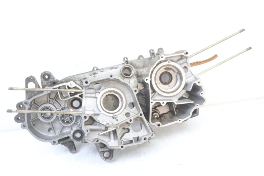 photo de CARTER PEUGEOT DJANGO 125 (2014 - 2017) - Detalles de los puntos de fijación