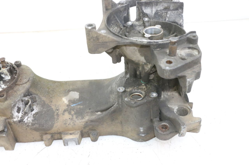 photo de CÁRTER DE MOTOR INFERIOR PEUGEOT LUDIX 50 (2008 - 2017) - Detalle de la pieza