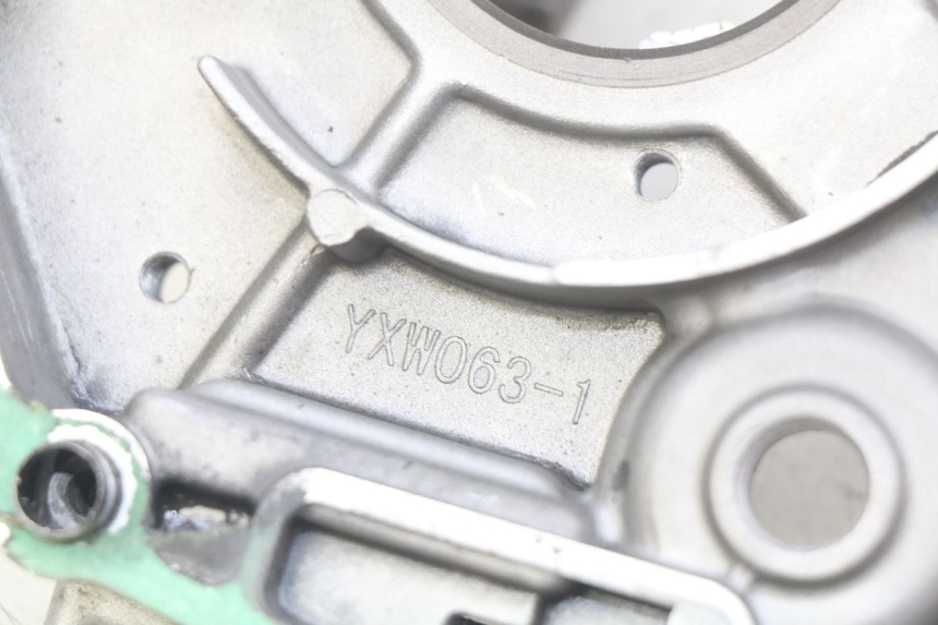 photo de CÁRTER DE MOTOR INFERIOR YCF PILOT 125 - Enfoque en la estructura