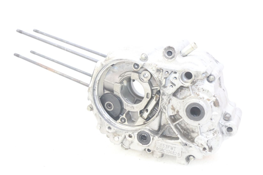 photo de CÁRTER DE MOTOR INFERIOR YCF PILOT 125 - Estado de la superficie y material